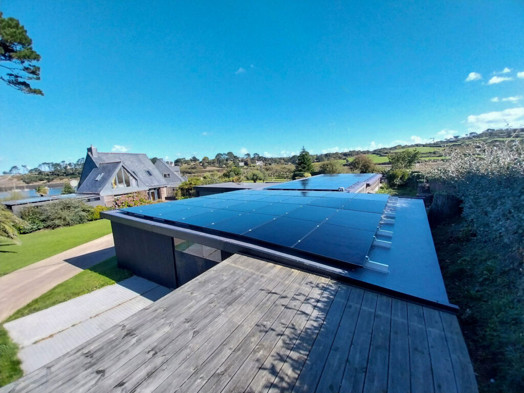 panneaux-solaires-toit-plat-nestorwatt