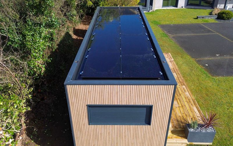 Installation solaire sur un studio de jardin par Nestorwatt